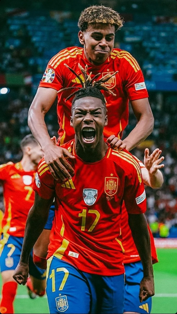 Lamine Yamal Nico Williams Spain Celebration