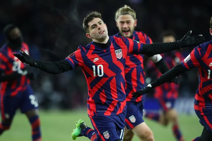 Pulisic Usa Red Blue Celebration